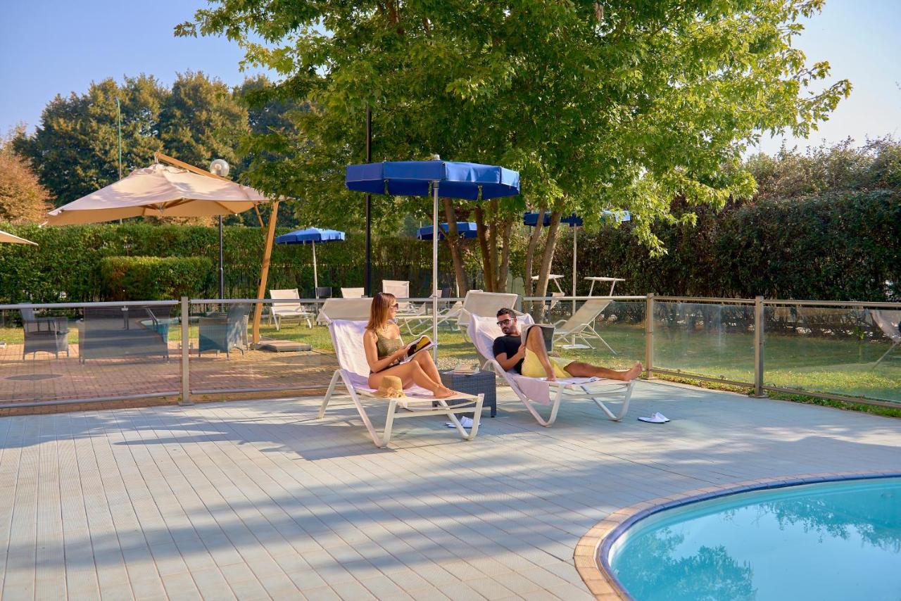 Novotel Torino Corso Giulio Cesare מראה חיצוני תמונה