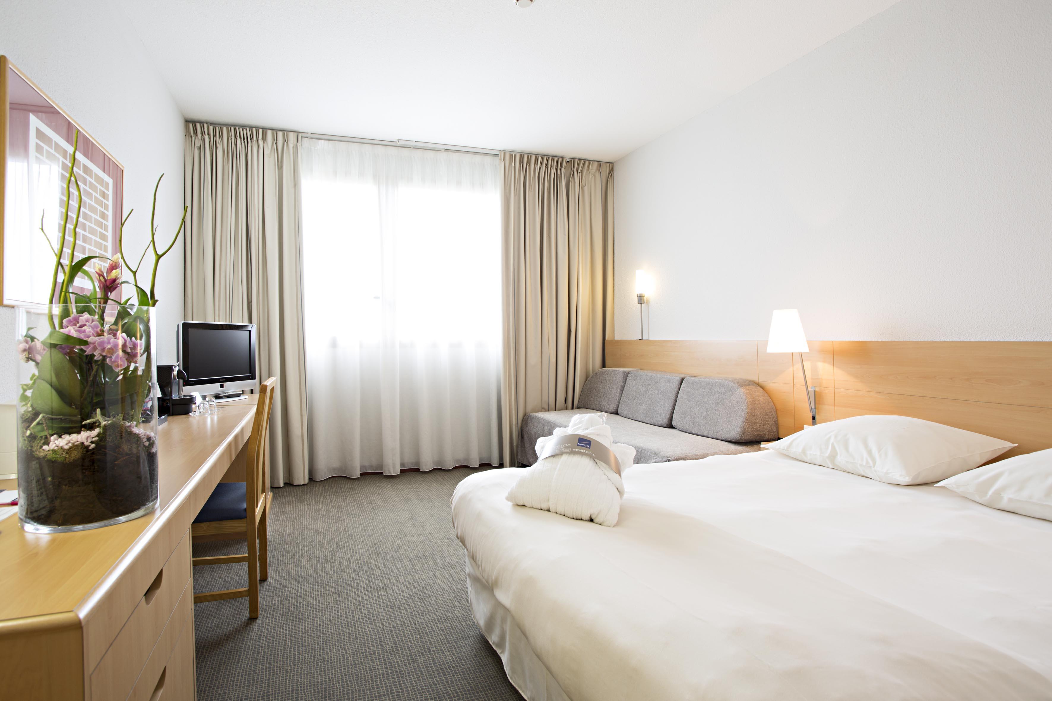 Novotel Torino Corso Giulio Cesare מראה חיצוני תמונה