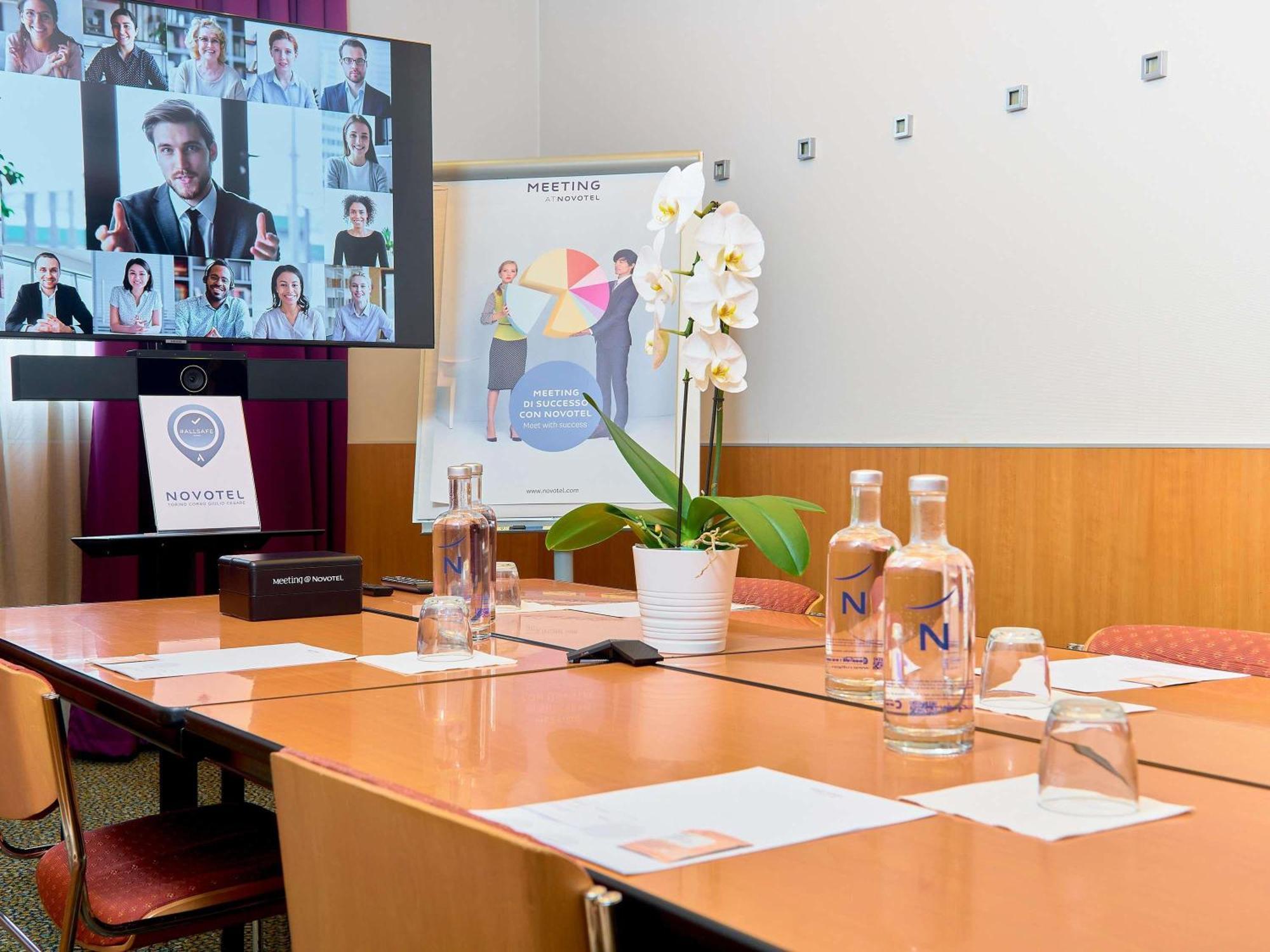 Novotel Torino Corso Giulio Cesare מראה חיצוני תמונה