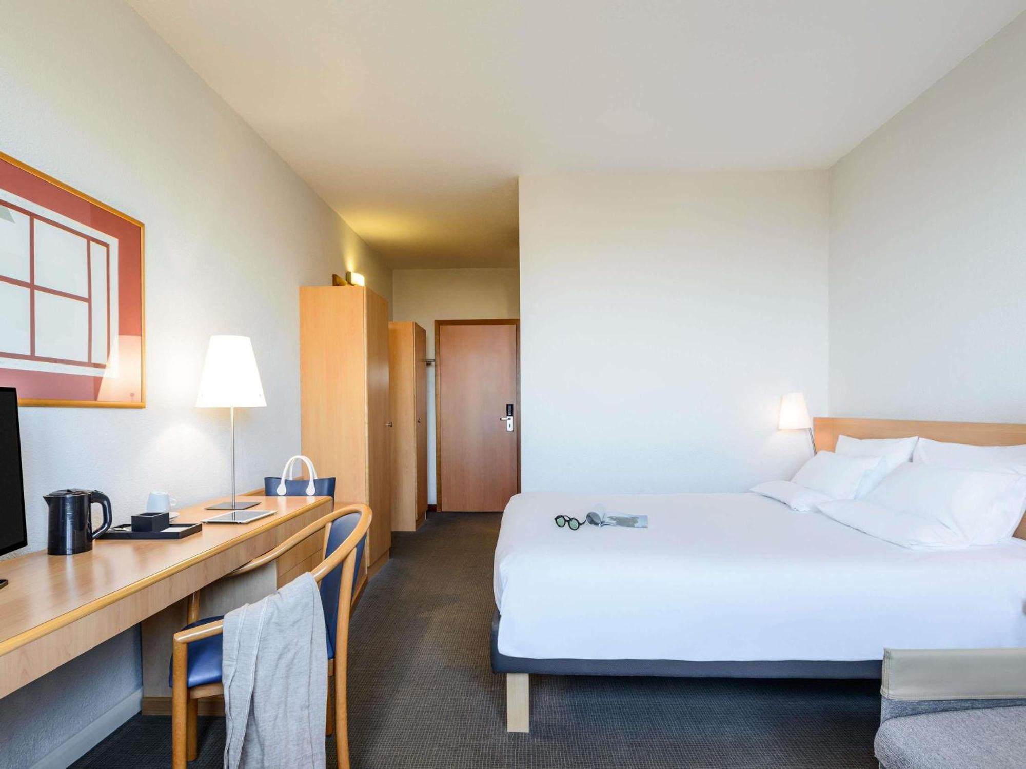 Novotel Torino Corso Giulio Cesare מראה חיצוני תמונה