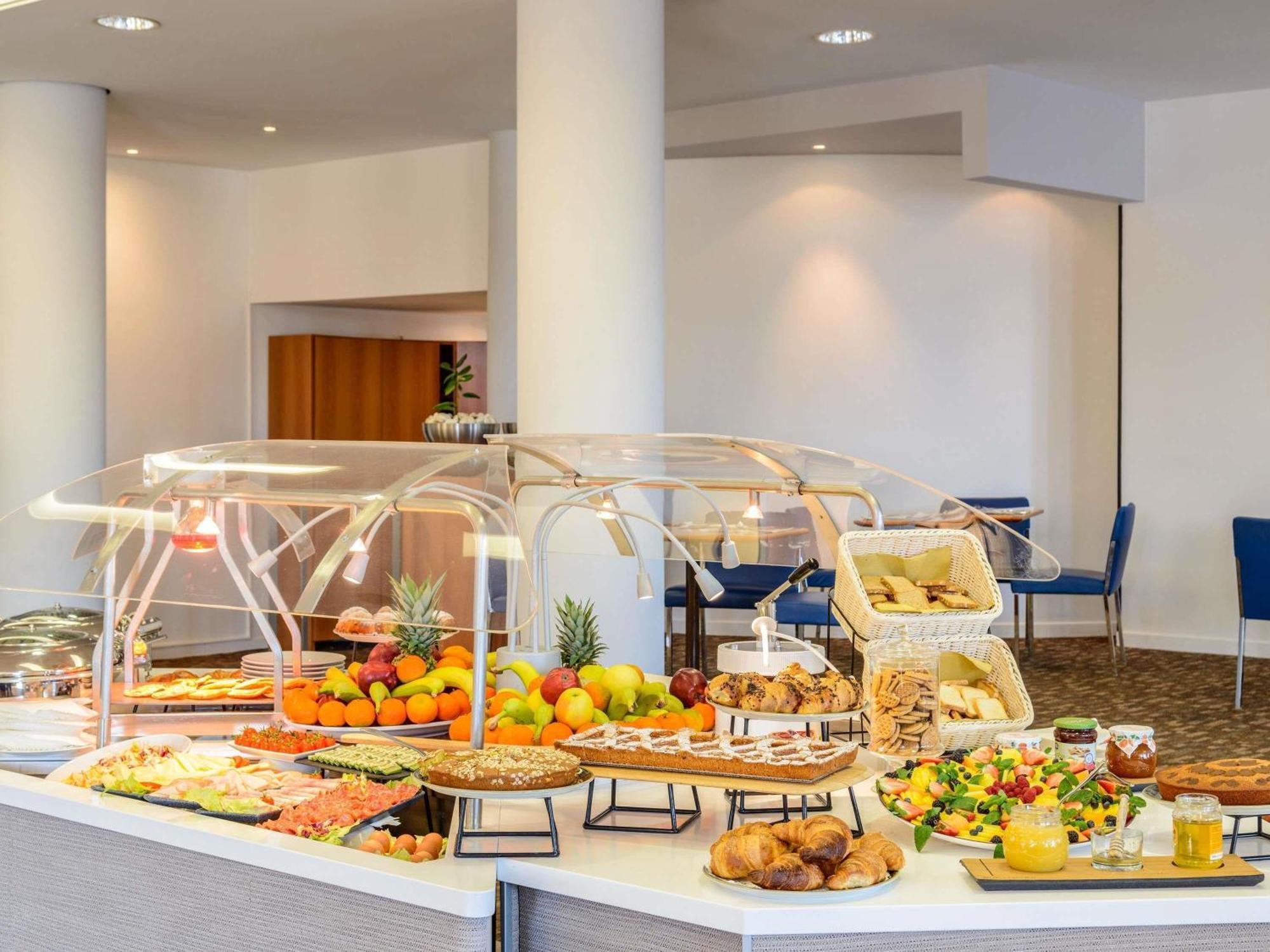 Novotel Torino Corso Giulio Cesare מראה חיצוני תמונה